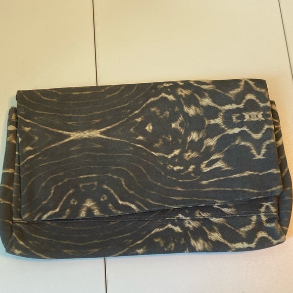 H&M Limited Edition Zebra Print Suede Clutch - Picture 5 of 13